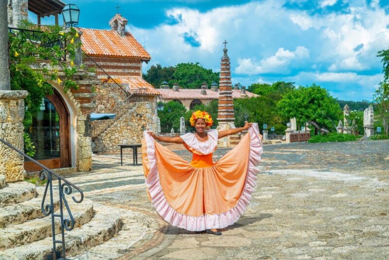 Catalina Island & Altos De Chavón Full-Day Tour - Altos De Chavón Exploration