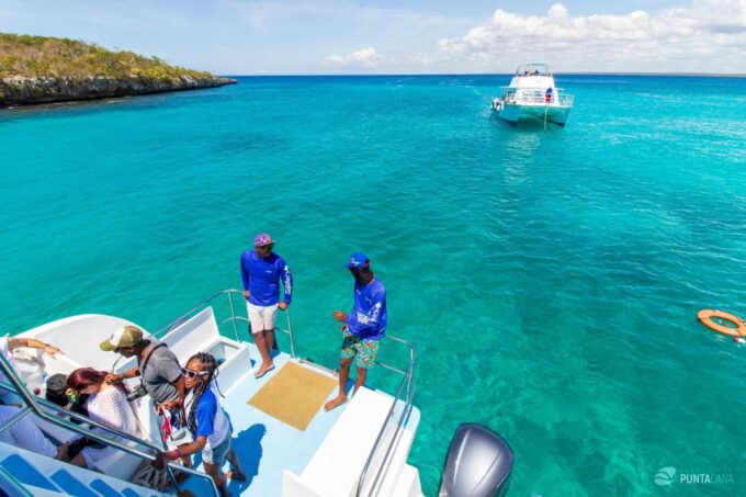 Catalina Island Tour: Boat, Beach Stay, Lunch & Free Drinks - Boat Tour and Safety Briefing