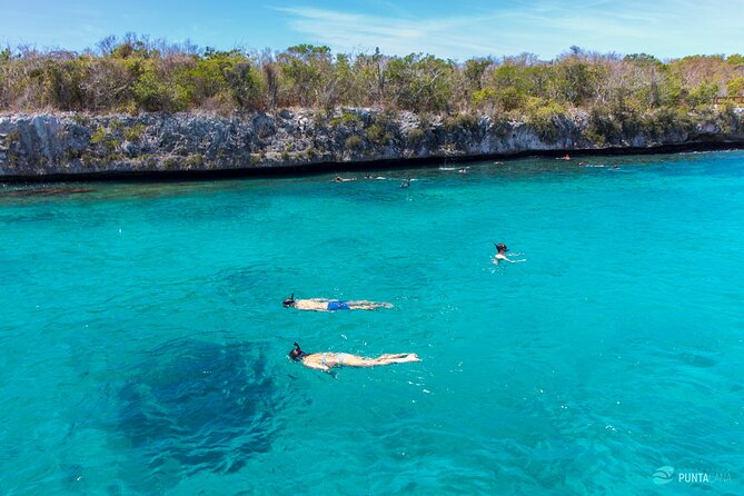 Catalina Island Tour - the Best Snorkelling Experience - Refreshing Beverages and Lunch