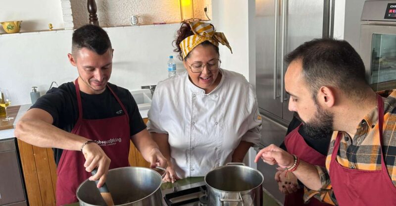 Catalonia: Market Tour, Vermouth and Paella Cooking Demonstration - Exploring the Local Market