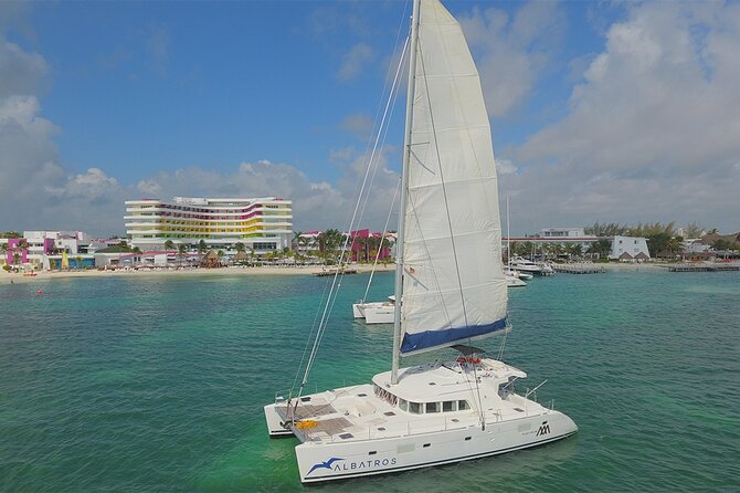 Catamaran Albatros Platinum & Beach Club & Open Bar & Isla Mujeres - Included Activities and Amenities