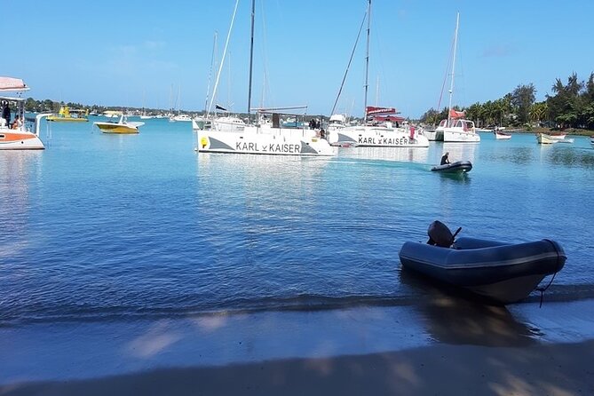 Catamaran, BBQ, Gabriel Island, Plate Island, Coin De Mire - Pricing and Inclusions