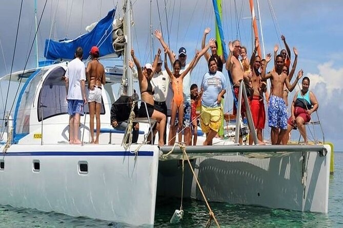 Catamaran, BBQ, Gabriel Island, Plate Island, Coin De Mire - Transportation Options