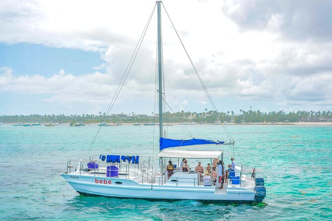 Catamaran Bebe - Booking Your Stay