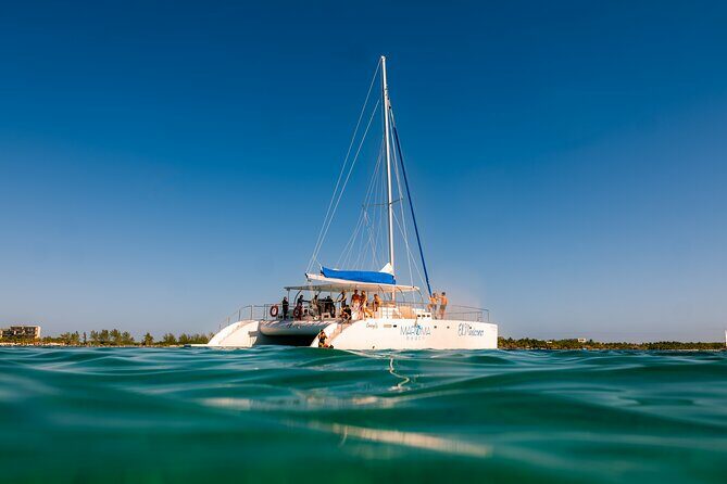 Catamaran Cruise in Riviera Maya With Snorkeling & Beach Club - Is This Tour Right for You?