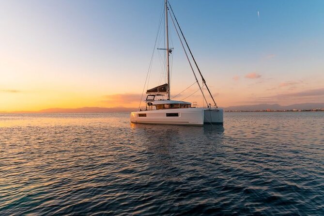 Catamaran Day & Sunset Cruises With Meals Drinks and Transportation - Reviews