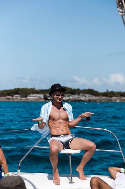 Catamaran Deluxe to Isla Mujeres From Cancun for the Less - Mandatory Fees