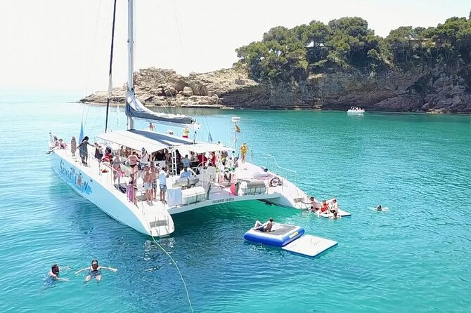 Catamaran Departure Only for Adults From Lloret De Mar-Costa Brava - Catering and Refreshment Options