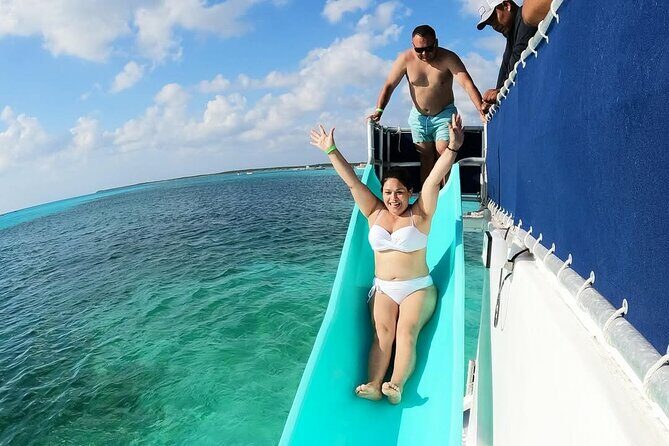 Catamaran Excursion + Open bar + Snorkeling at El Cielo - Who Should Consider This Tour?
