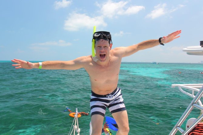 Catamaran Group Sightseeing, Snorkeling Tour Isla Mujeres - Positive Feedback