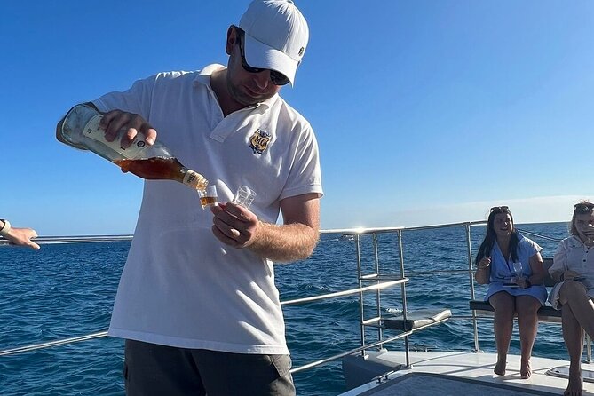 CATAMARAN OCEAN CRUISE TOUR, Food & Drinks Included! - Onboard Experience