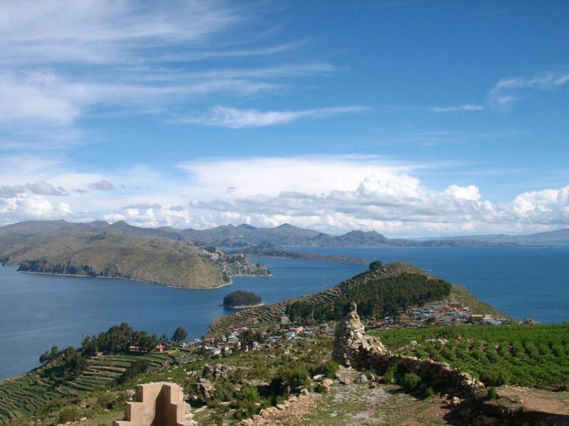Catamaran on Lake Titicaca and Visit to the Isla Del Sol - Meals and Refreshments