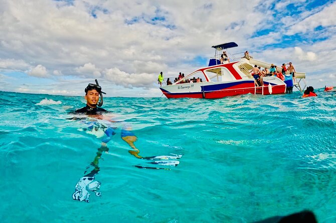Catamaran Party Boat Half Day Trip With Snorkeling and Natural Pool - Activity Inclusions