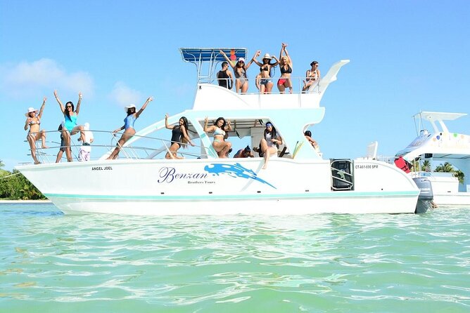 Catamaran Party Boat In Punta Cana With Pick Up - Inclusions and Amenities