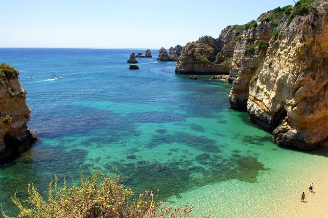 Catamaran Private Tour - Benagil & Marinha Beach - (28 PAX) - Personalized Experience