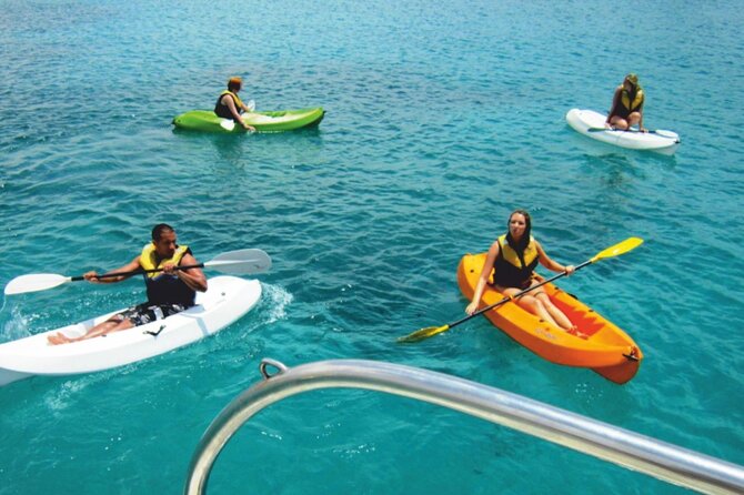 Catamaran Sailing Day to La Graciosa With Lunch - Itinerary Highlights