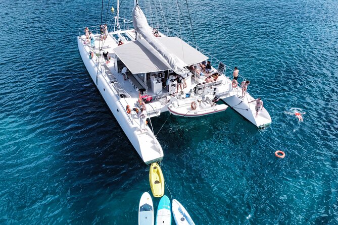 Catamaran Sailing in Lanzarote - Onboard Amenities and Inclusions