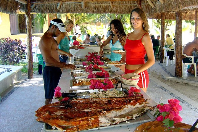 Catamaran Sailing to Isla Mujeres With Snorkeling, Lunch & Open Bar Included - Traveler Experiences and Feedback