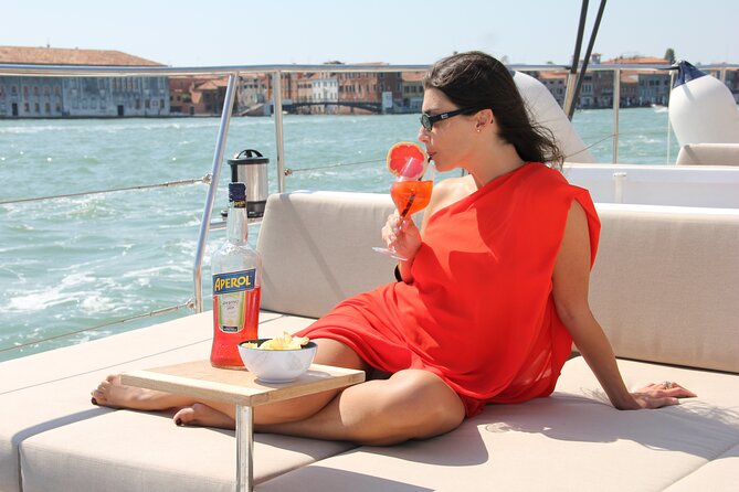 Catamaran Spritz Tour - Accessibility Features