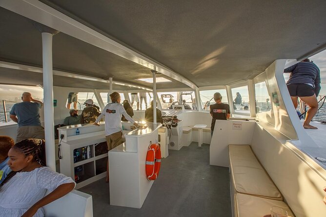 Catamaran Sunset Champagne Cruise Cape Town - Group Size Limit