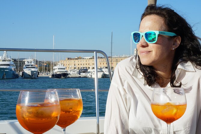 Catamaran Sunset With Drinks&Snacks Small Group W/Optional Dinner - Breathtaking City Skyline Views