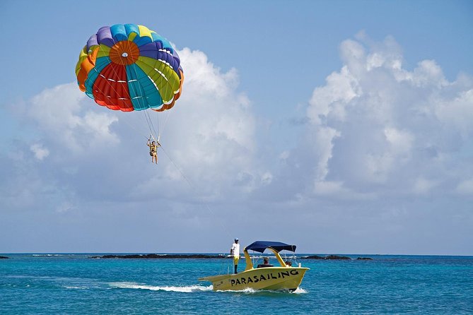 Catamaran to Ile Aux Cerf: Undersea Walk, Parasailing, Tube Riding, Lunch, GRSE - Marine Life Exploration