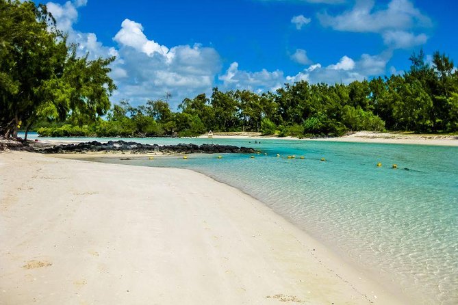 Catamaran to Ile Aux Cerf: Undersea Walk, Parasailing, Tube Riding, Lunch, GRSE - Snorkeling in Lagoons