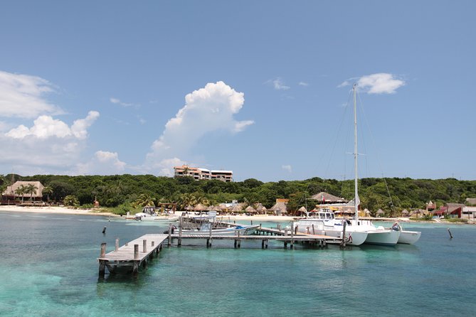 Catamaran to Isla Mujeres - Transportation and Meeting Details