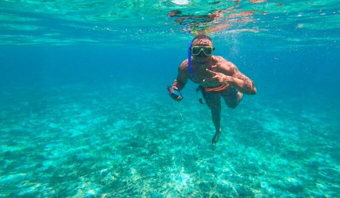 Catamaran to Isla Mujeres, Lunch, Open Bar & Snorkel - Customer Feedback