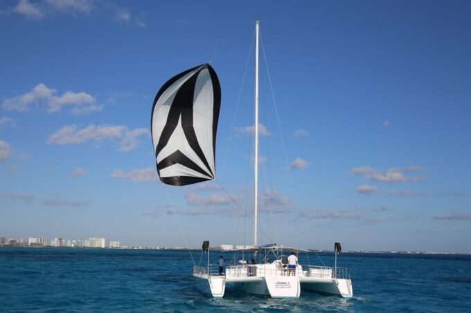 Catamaran to Isla Mujeres Open Barff - Exploring Isla Mujeres