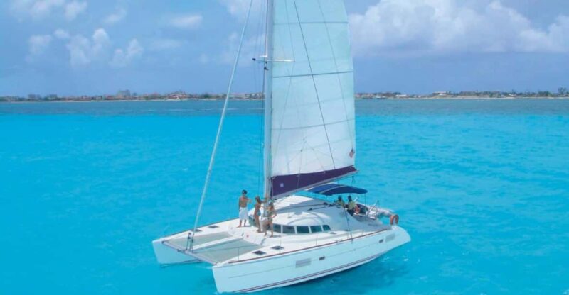 Catamaran to Isla Mujeres - Beach Club and Dining
