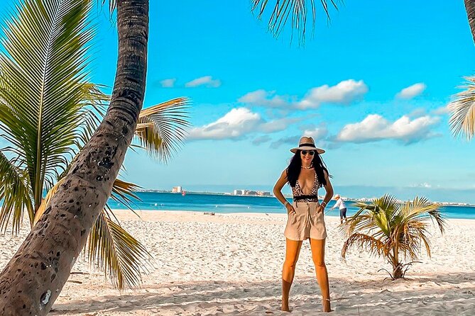 Catamaran to Isla Mujeres With Buffet and Open Bar From Cancun - Buffet and Open Bar