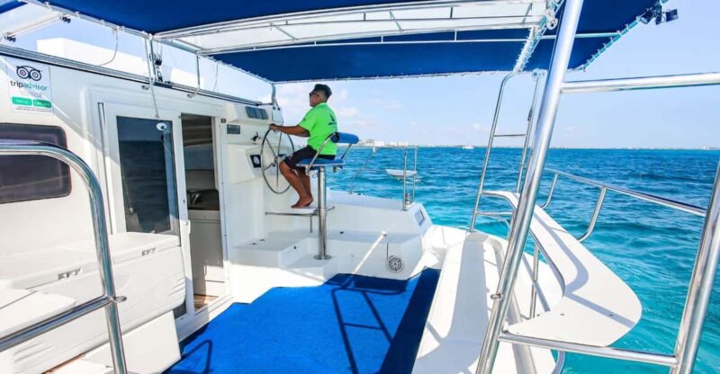 Catamaran Tour to Isla Mujeres From Cancun All Inclusive - Key Points