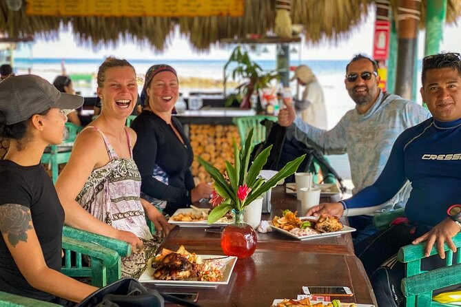 Catamaran Tour to Isla Mujeres From Cancún With Bar and Lunch - What to Expect on the Tour