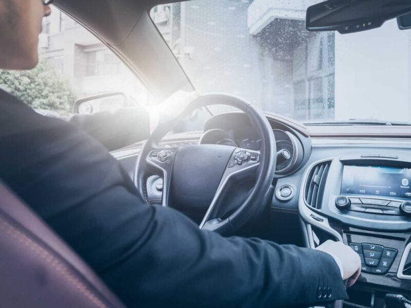 Catania: Catania Airport/Sciacca Private Transfer - Language and Accessibility