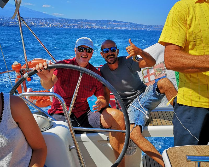 Catania: Coastline Sailing Trip With Aperitif and Prosecco - Meeting Point and What to Bring