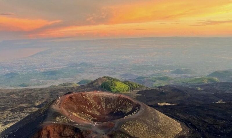 Catania: Etna Sunset Tour With Pickup and Drop-Off - Itinerary Highlights