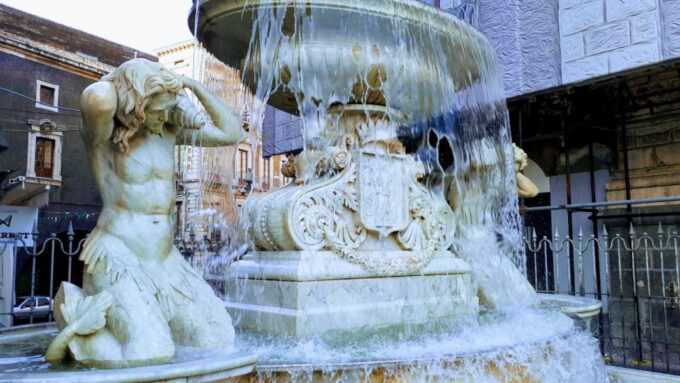 Catania: Evening City Secrets and Aperitif Tour - Aperitif and Local Specialties