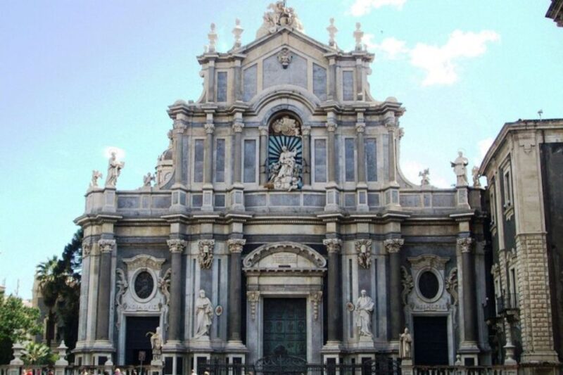 Catania: Private Custom Tour With a Local Guide - Itinerary and Activities