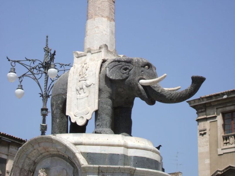 Catania: Private Tour With Arancino Tasting - Culinary Experience