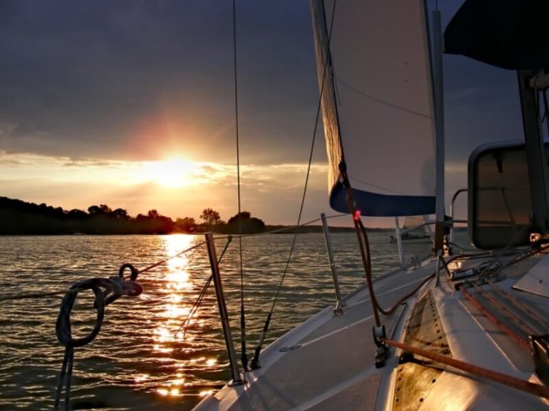 Catania: Sailing Tour to the Cyclops Riviera With Apéritif - Key Points
