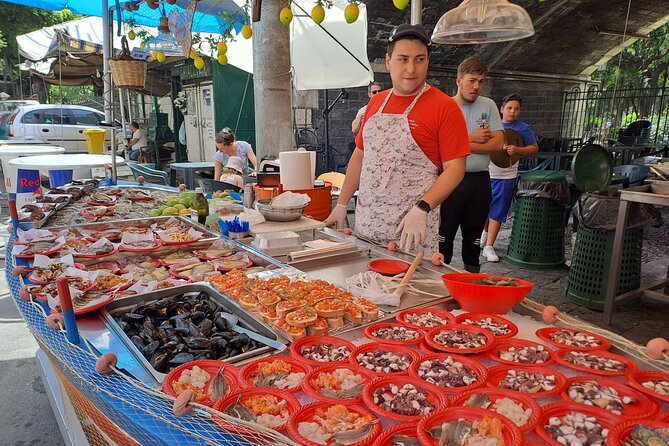 Catania Street Food Tour - Do Eat Better Experience - Tour Logistics and Accessibility