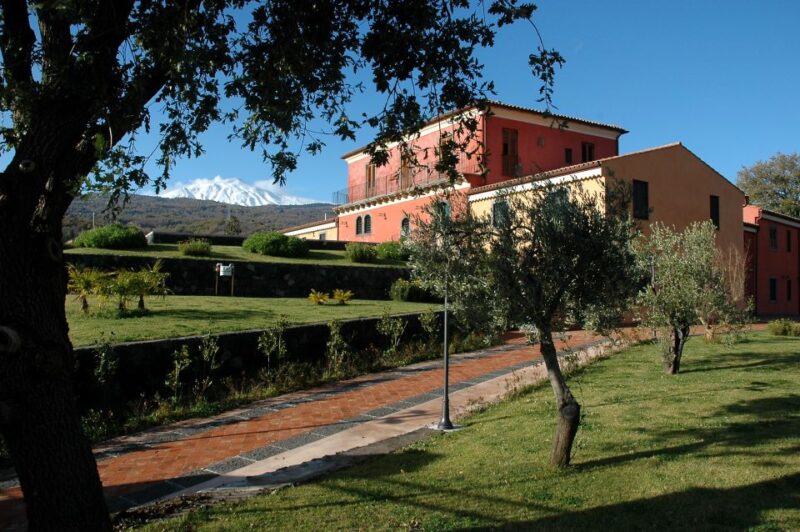 Catania, Taormina, Messina: 3 Etna Wineries Tour & Tasting - Second Winery Experience