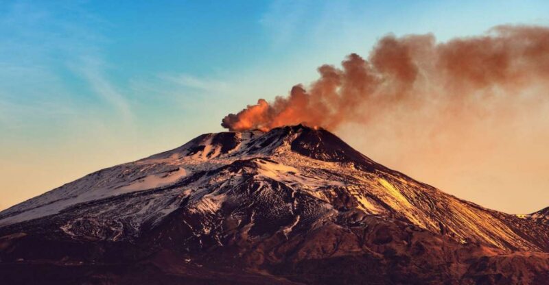 Catania/Taormina: Mount Etna Private Jeep Tour - Itinerary Highlights