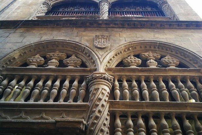 Cathedral and Royal Chapel + Monastery of San Jerónimo - Accessibility