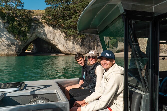 Cathedral Cove Coast and Cave Activity - Customer Feedback