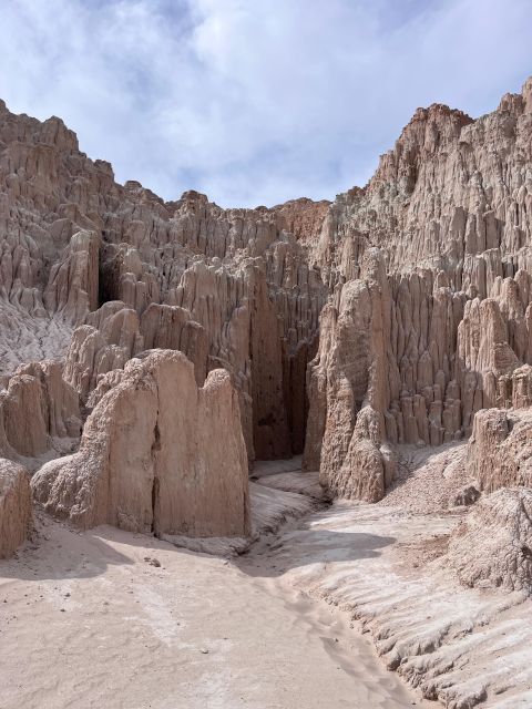 Cathedral Gorge State Park and Area 51 Day Tour From Las Veg - Group Size