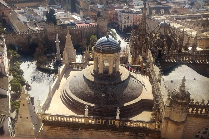 Cathedral Of Seville Private Tour - Tour Duration and Group Size