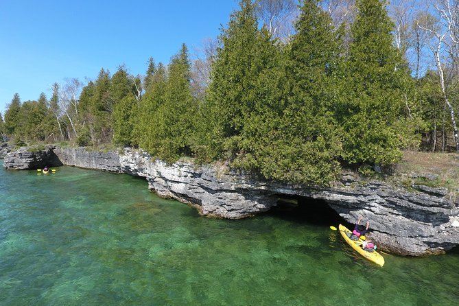 Cave Point Kayak Tour - Accessibility Information
