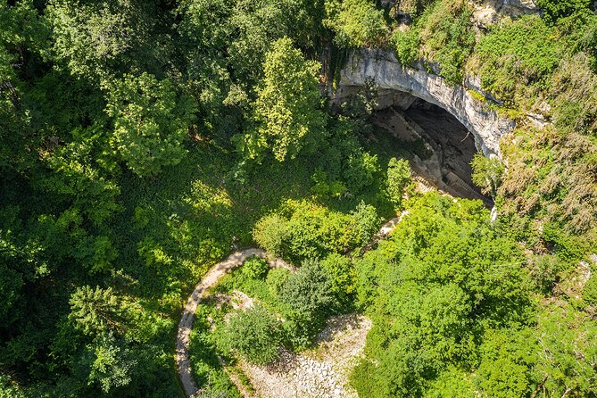 CAVES of CERDON and Prehistoric Leisure Park - Entrance Ticket - Amenities